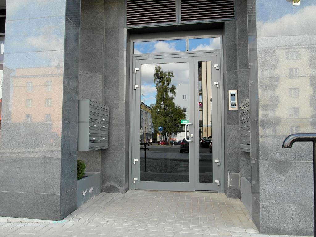 Rint - Centrum Nowy Swiat Street Białystok Rum bild